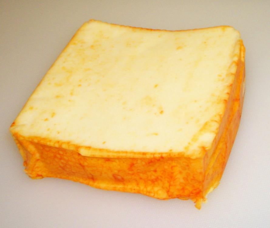 Block_of_Muenster_cheese.jpg